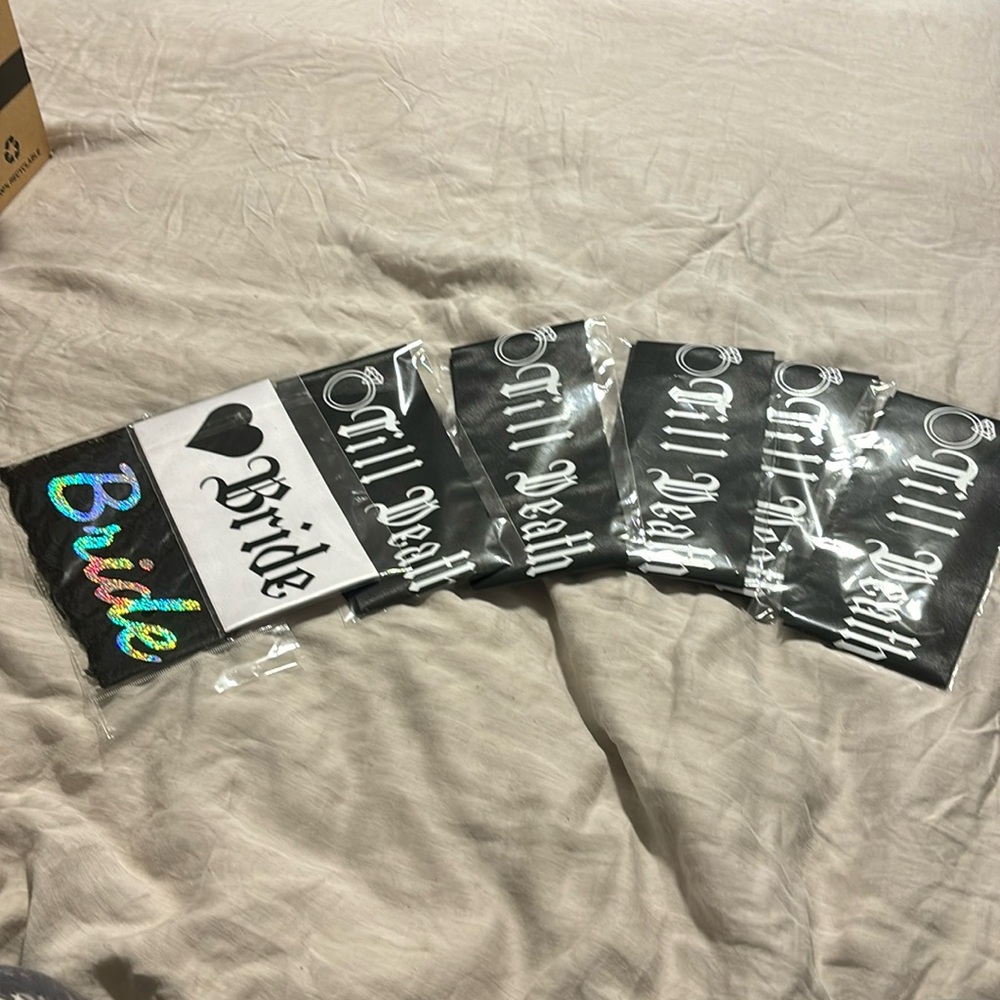 5 blck till death do us party 1 wht bride to be 1 black Lacey bride to be sashes